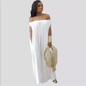 Off shoulder wide leg casual jumpsuit.